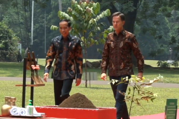 Presiden Joko Widodo, Senin (7/10/2019), menyambut kedatangan Perdana Menteri Kerajaan Belanda, Mark Rutte. 