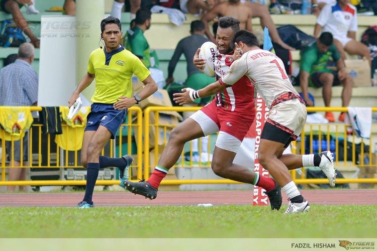 Aksi Pemain Timnas Rugbi Tujuh Indonesia