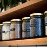 9 Bumbu Dapur yang Tidak Perlu Disimpan di Kulkas