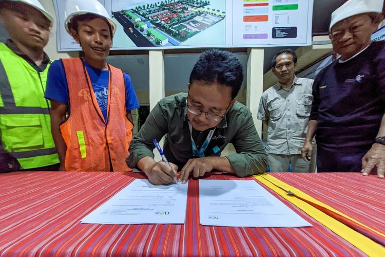 Pertamina terus melakukan percepatan Energi Terbarukan di Kampung Keberagaman Merbabu Asih, Cirebon.