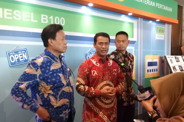 Menteri Pertanian (Mentan) Andi Amran Sulaiman usai menghadari pembukaan Musyawarah Perencanaan Pembangunan Pertanian Nasional Tahun 2019 di IPB International Convention Center, Bogor, Selasa (18/6/2019). 
