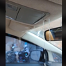 Pengemudi Ini Lupa Tutup Sunroof Saat Parkir, Air Hujan Masuk ke Dalam Kabin