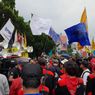 Buruh Demo di Depan Kantor Disnaker, Lalu Lintas dari Summarecon Bekasi Macet