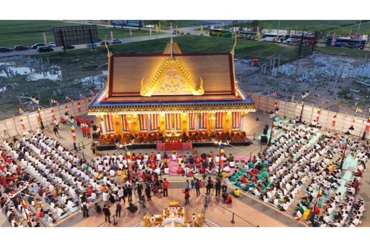 38 Bhikkhu Thudong Thailand Hadiri Puja Waisak Thudong 2025 di PIK