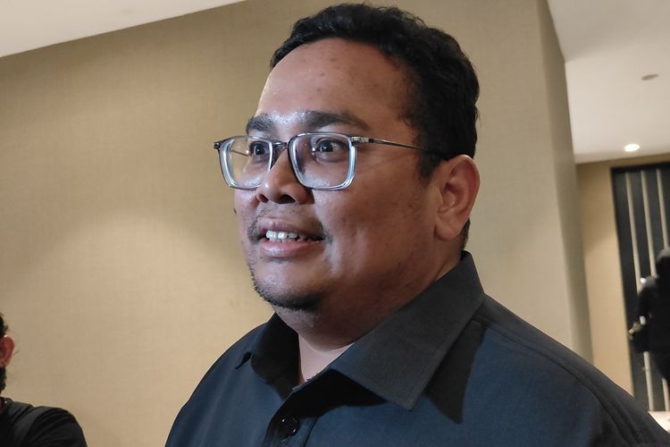 Ketua Badan Pengawas Pemilu (Bawaslu) RI Rahmat Bagja ditemui di kawasan Pasar Baru, Jakarta Pusat, Senin (18/12/2023) siang.