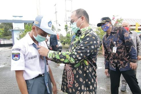 Sejahterakan Guru Honorer, Gubernur Babel Raih Anugerah Dwija Praja Nugraha 2020