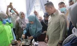 Wali Kota Pekanbaru Ingatkan Pengelola SPPG soal Kebersihan Dapur MBG
