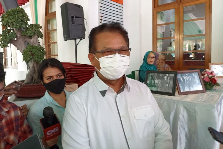 A spokesman from the Health Ministry Mohammad Syahril. 