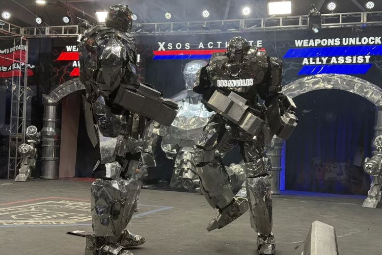Robot Raksasa Bertarung di Detroit, Begini Sensasi Nonton Robowar dari Balik Kaca Antipeluru