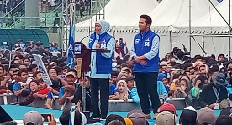 Khofifah Beri Isyarat Tetap Berpasangan dengan Emil Dardak di Pilkada Jatim 2024