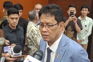 Jika Diperintah Prabowo, Purbaya Siap Copot Dirjen Bea Cukai Djaka Budhi Utama