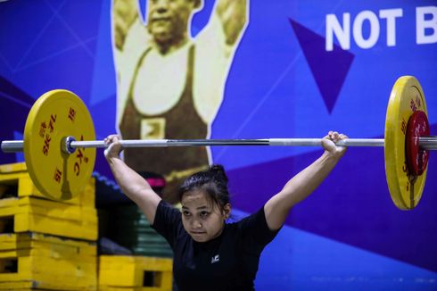 SEA Games 2023: Lifter Juliana Klarisa Sumbang Emas Ke-60 Indonesia, Target Terpenuhi