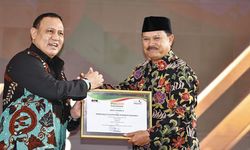 Pemkot Madiun Dapat Penghargaan SPI 2022, Walkot Maidi: Kerja Keras Berantas Korupsi Membuahkan Hasil