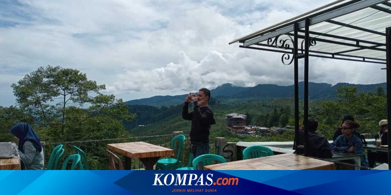 Wisatawan Minta "Warpat" Puncak Bogor Tak Dibongkar, Satu-satunya Warung yang Punya Panorama Indah