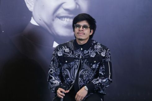 Gelar Mitoni 7 Bulanan Aurel Hermansyah, Atta Halilintar Jatuh Kepleset