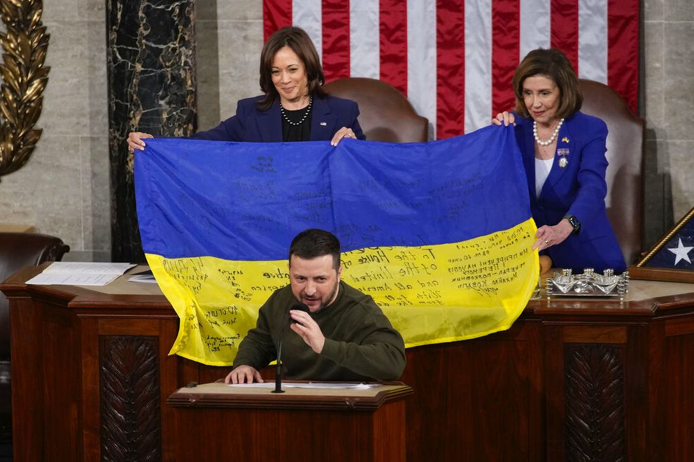 DPR AS Setujui Bantuan Rp701,6 Triliun untuk Ukraina Setelah Kunjungan Zelensky