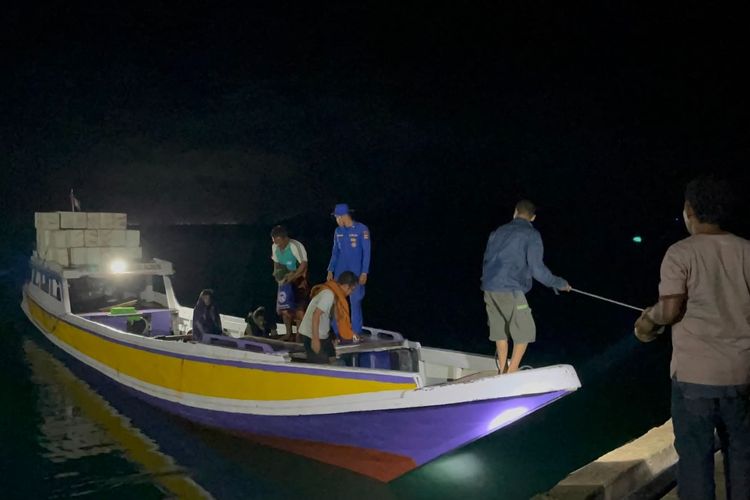 Kapal Nelayan Asal NTT Kandas di Bima, Kapten dan 4 ABK Selamat