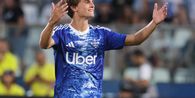 Cesc Fabregas Berharap Nico Paz Bertahan Usai Como Lolos ke Liga Champions