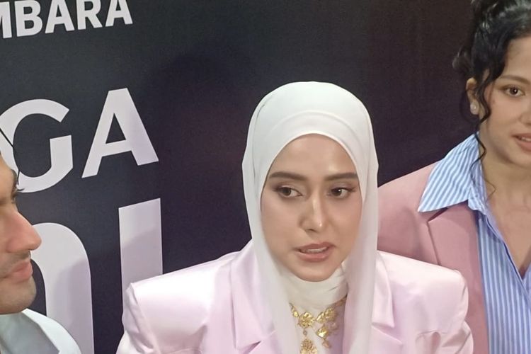 Bintangi Film Keluarga Suami Adalah Hama, Fairuz A Rafiq Ungkap Pentingnya Punya Sahabat