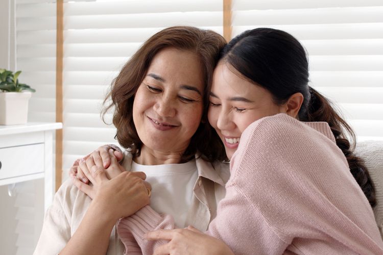 Ilustrasi ibu dan anak. Contoh ucapan selamat Hari Ibu dalam bahasa Jawa.
