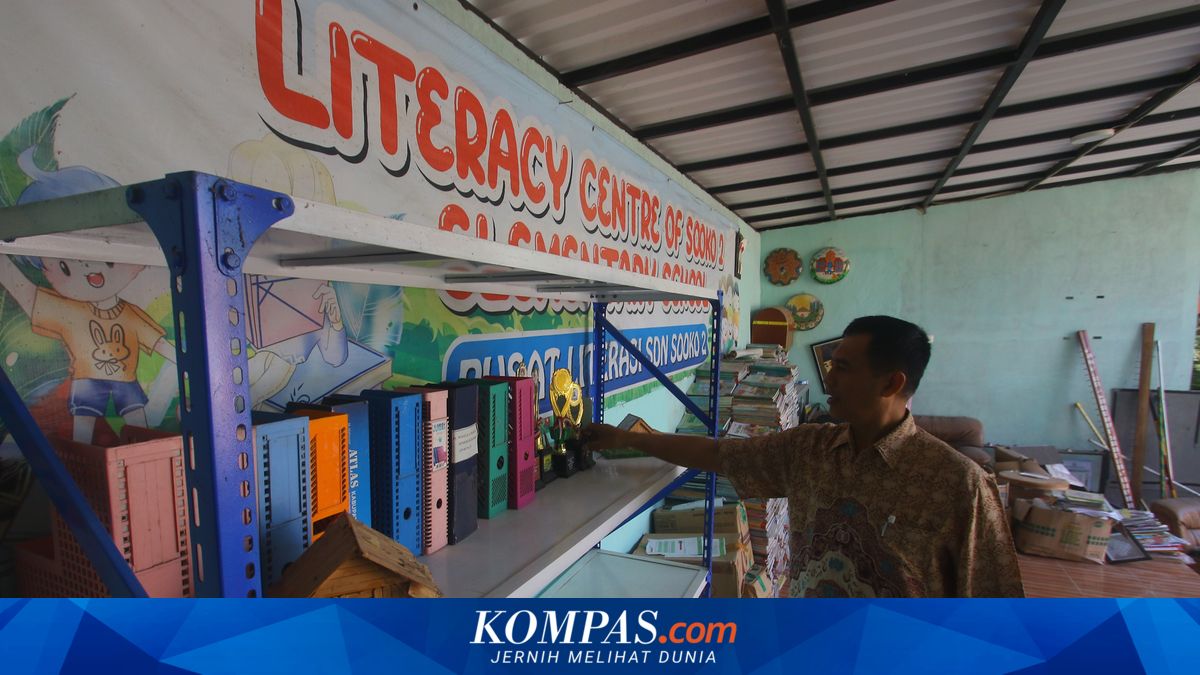 Guru SD di Mojokerto Rela Tambah Jam Mengajar Gratis demi 3 Murid Bisa Membaca