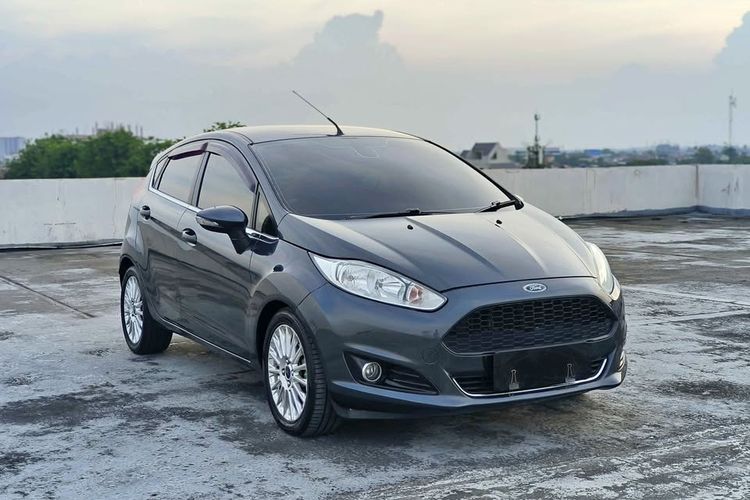 Mau Rawat Ford Fiesta Bekas, Perhatikan Transmisi