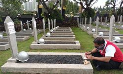 Peringati Hari Pahlawan, Kemensos Ajak Generasi Muda Percantik TMPNU Kalibata