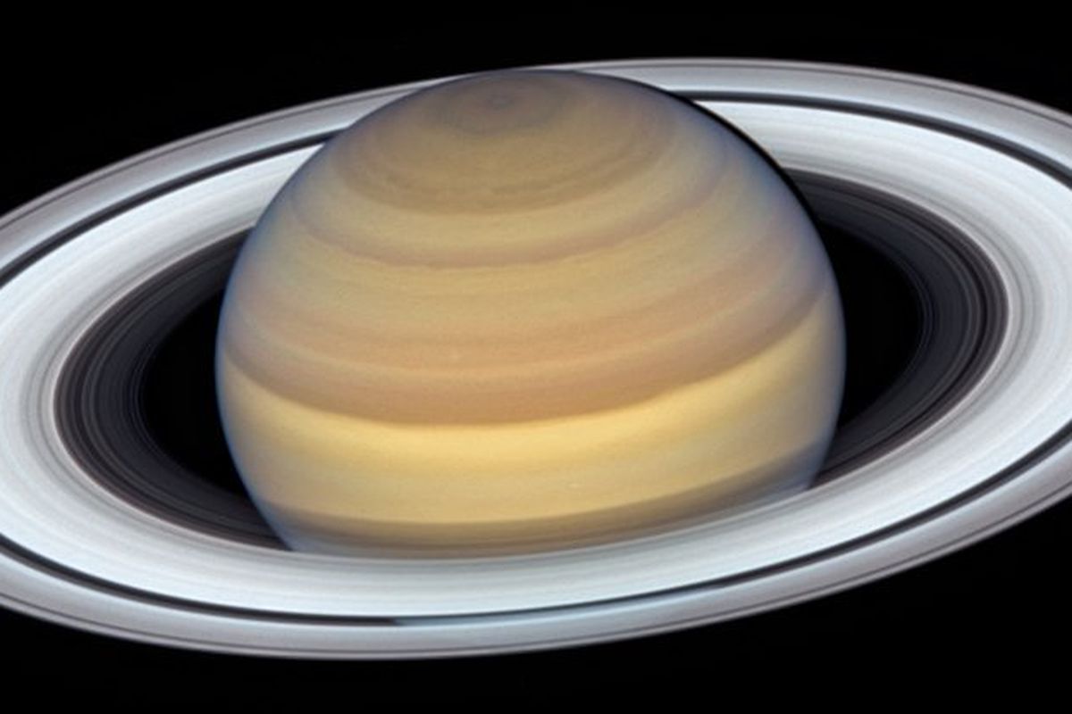Potret terbaru Planet Saturnus dari teleskop Hubble