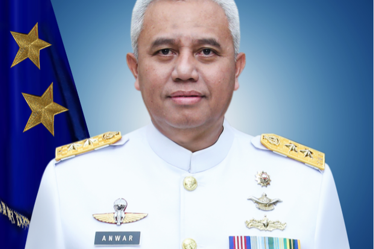 Laksamana Muda TNI Anwar Saadi, Perwira Tinggi TNI AL bintang dua yang kini dipercaya mengemban jabatan Jaksa Agung Muda Bidang Pidana Militer Kejagung.
