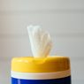Mudah, Cara Membuat Tisu Disinfektan Sendiri di Rumah