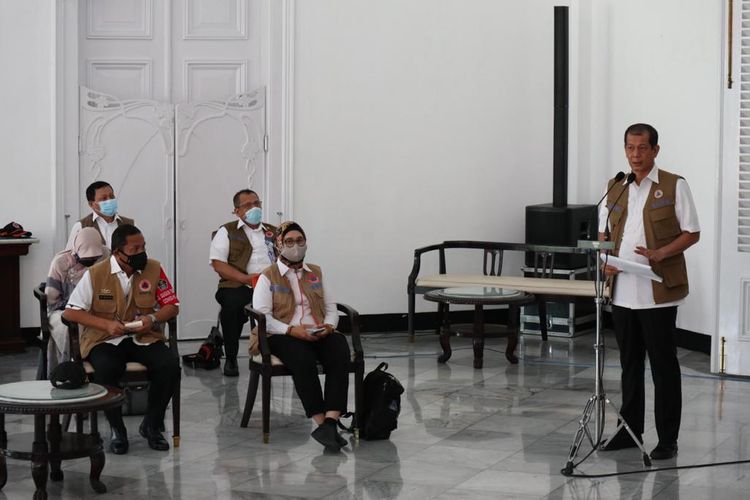 Kepala Satgas Penanganan COVID-19 Doni Monardo di Gedung Negara Pakuan, Bandung, Kamis (6/8/2020)