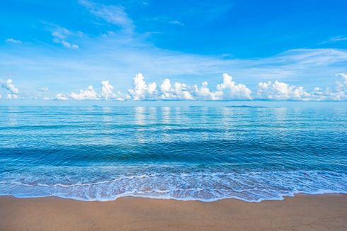 Bening atau Biru, Apakah Air Mempunyai Warna?