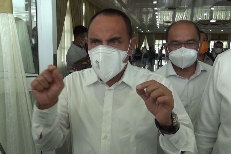 Gubernur Sumut, Edy Rahmayadi mengakui tingkat ketaatan masyarakat di daerahnya dalam menerapkan protokol kesehatan masih rendah, terutama memakai masker.