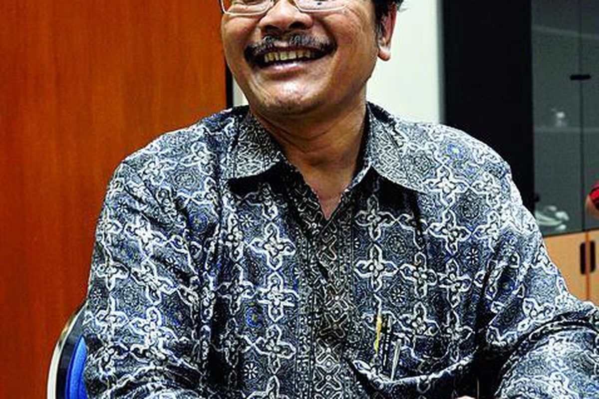 Prof Dr Nasronudin