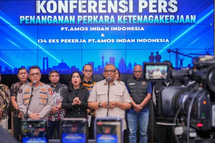 Mediasi Kemnaker Berbuah Kesepakatan, 134 Eks Pekerja PT Amos Terima Hak Pesangon