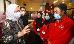 Lewat BSU, Kemenaker Apresiasi Pekerja dan Pengusaha Tanah Air