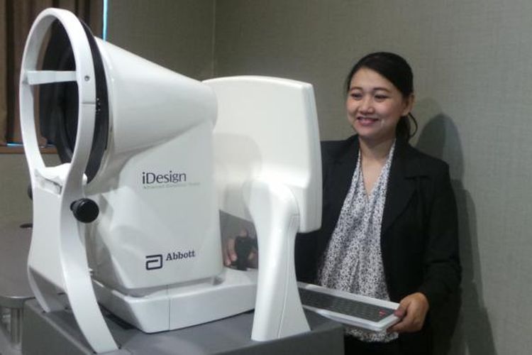 iDesign, teknologi terbaru untuk operasi lasik yang memiliki tingkat akurasi lebih tinggi untuk membuat profil mata. Lasik merupakan tindakan operasi untuk menyembuhkan mata minus atau rabun jauh maupun silinder.