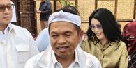 Tanggapi Santai, Dedi Mulyadi Ucapkan Terima Kasih atas Spanduk 