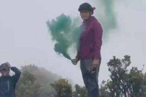 Pendaki Nyalakan Smoke Bomb di Puncak Gunung Gede, TNGGP Langsung Telusuri