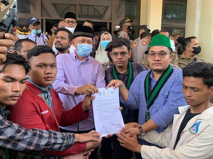 Puluhan Mahasiswa Aceh Demo, Tuntut Harga BBM, Minyak Goreng, dan Gas Turun