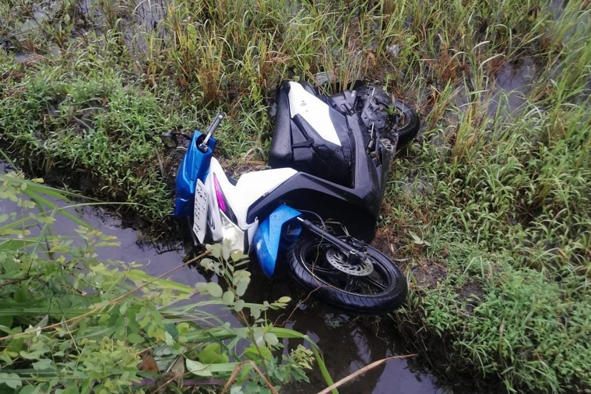 Polisi Bubarkan Tawuran Pelajar SMK di Kebumen, Pecahan Beton, Sabuk, dan Motor Ditemukan di Sawah 