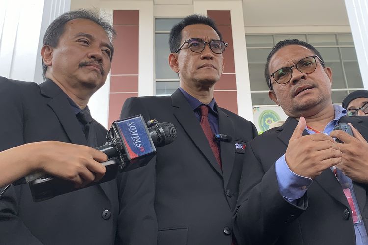 Roy Suryo Minta Jokowi Hadir di Persidangan Kasus Ijazah Palsu
