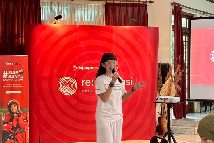 Ninja Xpress, perusahaan logistik di Indonesia yang menyediakan layanan pengiriman barang, melakukan Rekalibrasi dengan memperkenalkan transformasi layanan terbarunya di ulang tahun ke-9 mereka, yaitu model Bisnis-to-Business Restock (B2BR).