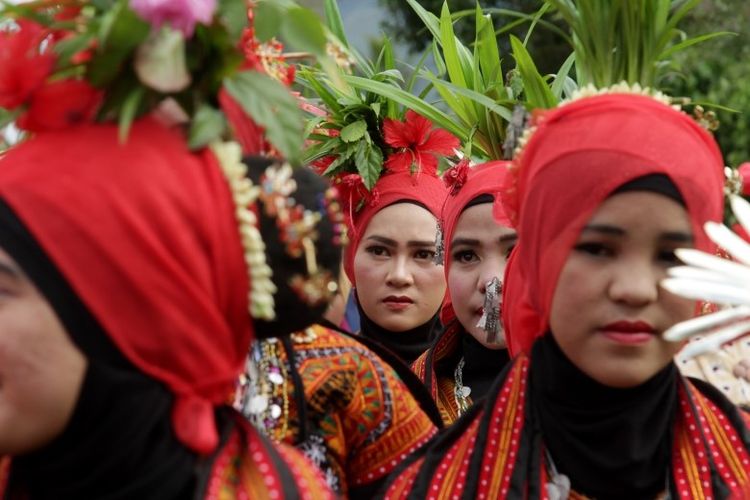 Kementerian Pendidikan dan Kebudayaan (Kemendikbud) salurkan bantuan Apresiasi Pelaku Budaya (APB) kepada 59.000 pelaku budaya terdampak pandemi Covid-19 yang tersebar di seluruh Indonesia 