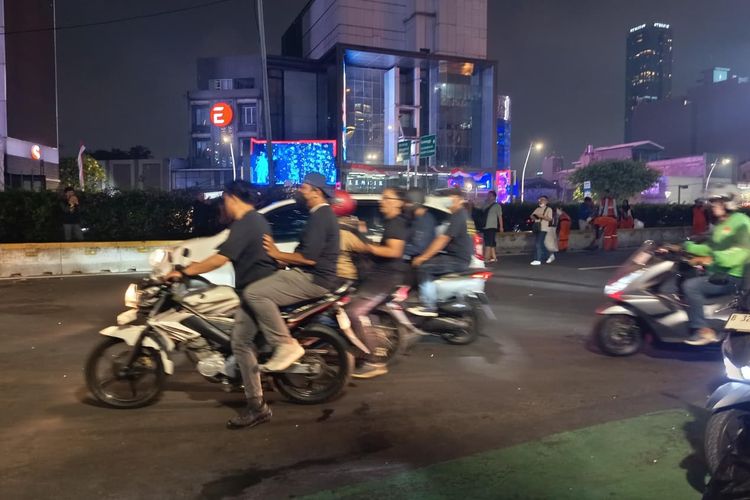 Usai Demo BEM UI, Jalan Sudirman hingga Bundaran HI Kembali Dibuka