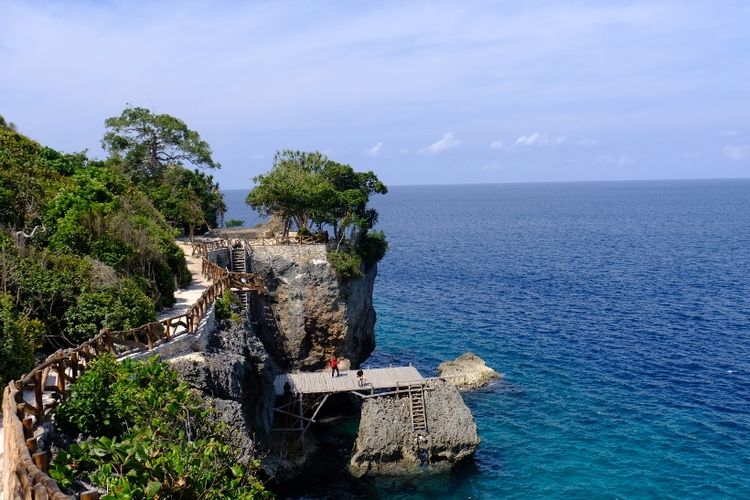 Di Balik Misterinya 6 Pantai Di Laut Selatan Ini Buktikan