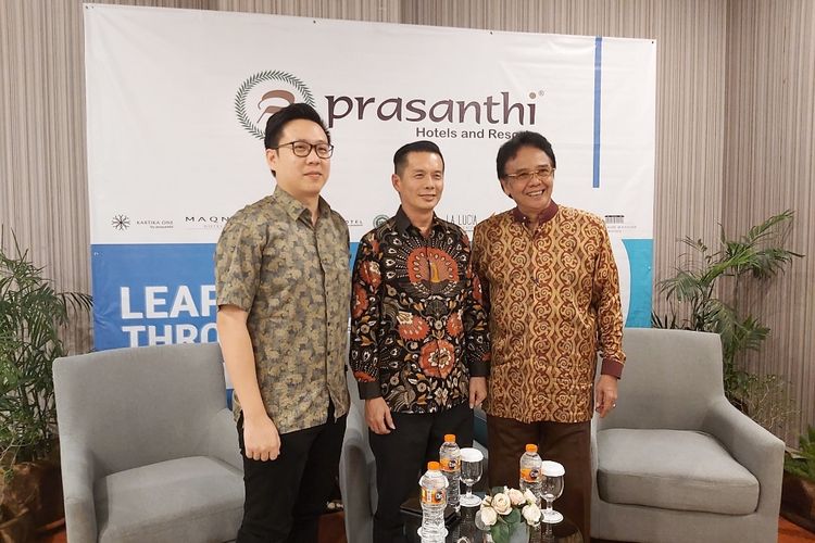 Acara GM MEETING PRASANTHI ke-9 yang diadakan di Antero Hotel Jababeka, Cikarang. Dpimpin oleh CEO Prasanthi Jusuf Sawirin dan Ito Sukarmadji Corporate General Manager Prasanthi.