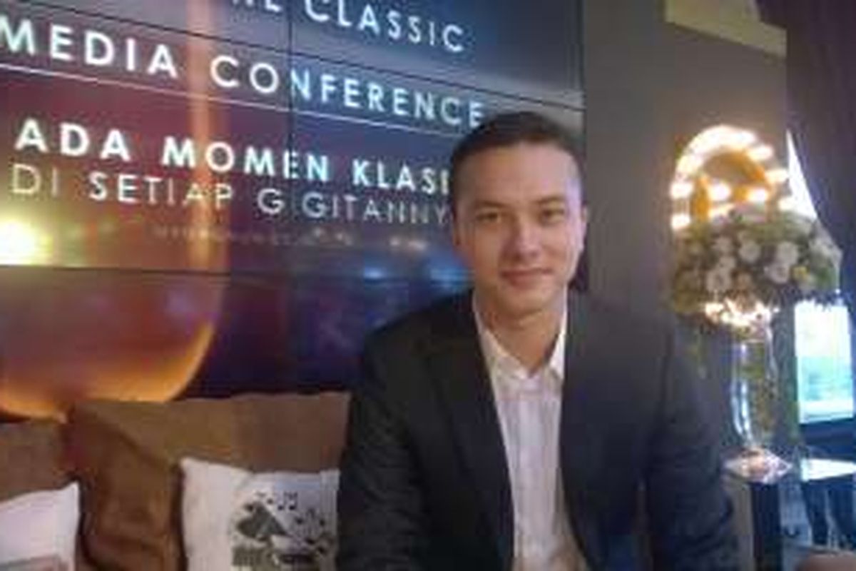 Artis peran Nicholas Saputra hadir dalam acara Magnum Taste The Classic di Magnum Cafe, Grand Indonesia, Jakarta Pusat, Selasa (16/2/2016).