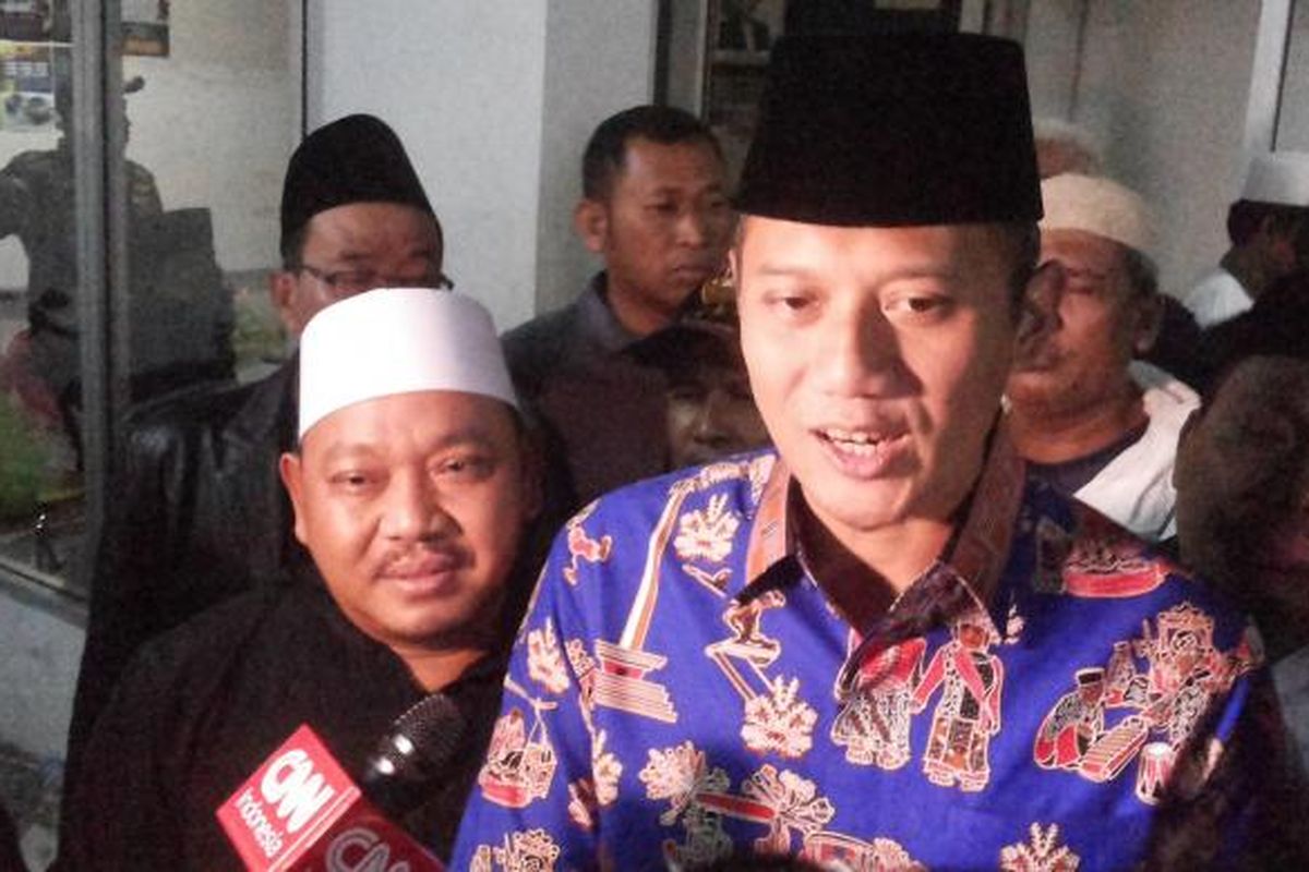 Calon wakil gubernur DKI Jakarta nomor pemilihan satu Agus Harimurti Yudhoyono saat ditemui di Kantor PWNU DKI Jakarta, Utan Kayu, Jakarta Timur, Jumat (20/1/2017).