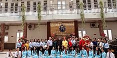 Delegasi UT Perkenalkan Budaya Indonesia di Hanoi dalam Ajang PkM Internasional